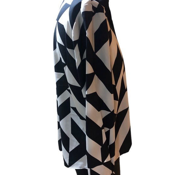 NWT Modern Works Blouse - Picture 2 of 3